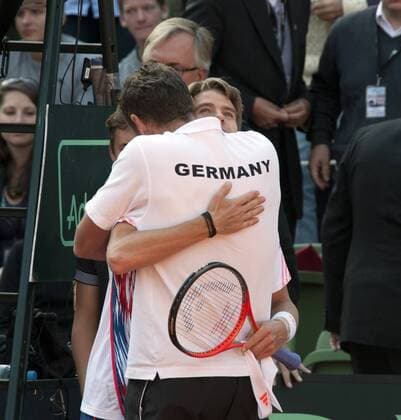 DavisCup 2012 in Hamburg GER_AUS Cedrik-Marcel Stebe und Teamchef Patrik Kühnen GER Â