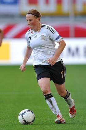 Fußball Frauen Länderspiel Deutschland - Türkei am 19.09.2012 in der Schauinsland-Reisen-Arena in Duisburg Melanie Behringer ( Deutschland )