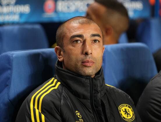 Chelsea s Roberto Di Matteo in action Chelsea FC London - Juventus Turin (Juve) EDITORIAL USE ONLY. No use with unauthorised audio, video, data, fixture lists, club league logos or live services. Online in-match use limited to 120 images, no video emulation. No use in betting, games or single club league player publications.
