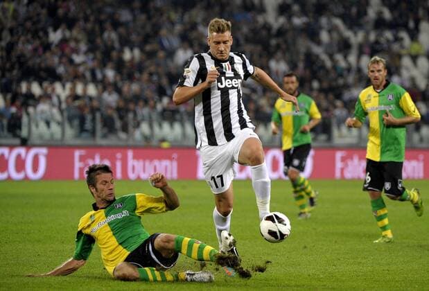 Nicklas Bendtner Juventus Torino 22 9 2012 Juventus Stadium Football Calcio 2012 2013 Serie A Juventus Vs Chievo Verona Foto Federico Tardito Insidefoto federicoxtardito