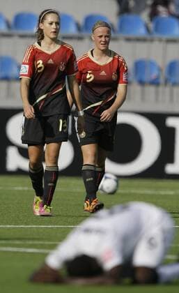 Fifa U 17 Women World Cup 2012 -- Germany - Ghana -- in Baku - Franziska JASER und Lena LÜCKEL