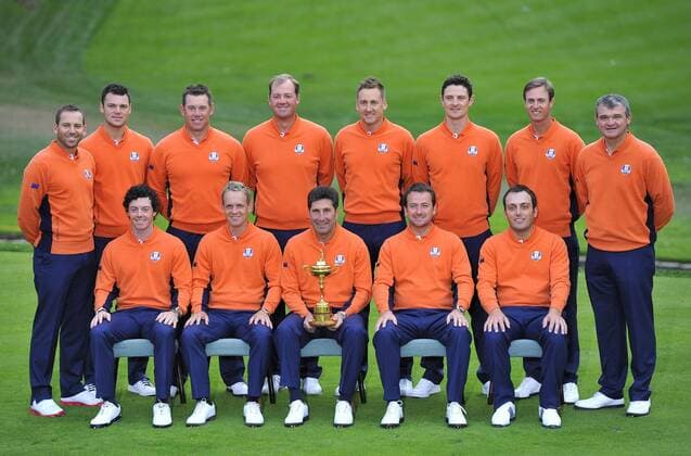 The European team of Rory McIlroy of Northern Ireland (Nordirland) , Luke Donald of England, team captain Jose Maria Olazabal of Spain, Graeme McDowell of Northern Ireland (Nordirland) , Francesco Molinari of Italy (front row L-R), Sergio Garcia of Spain, Martin Kaymer of Germany, Lee Westwood of England, Peter Hanson of Sweden, Ian Poulter of England, Justin Rose of England, Nicolas Colsaerts of Belgium, and Paul Lawrie of Scotland (back row L-R) pose for a photograph before the start of the 39th Ryder Cup at Medinah Country Club on Tuesday, September 25, 2012 in Medinah, Illinois. Ryder Cup play begins Friday. BKX2012092502