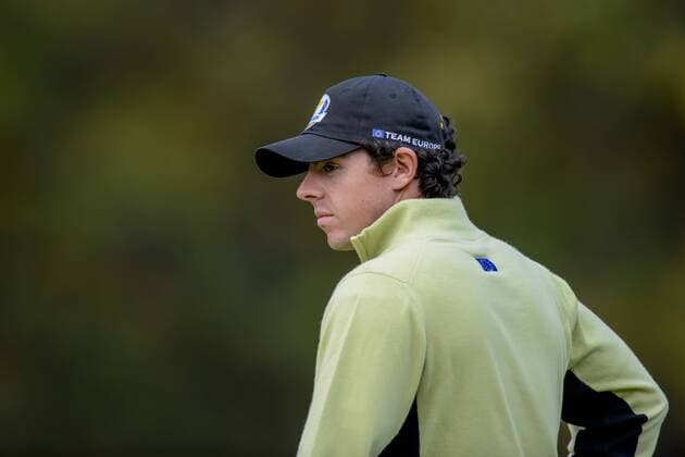 28 September, 2012: Rory Mcilroy in day one of Ryder Cup action during the morning Foursomes, at Medinah Country Club, in Medinah, IL. GOLF: SEP 28 PGA Golf Herren - Ryder Cup Icon1640928120896 EDITORIAL USE ONLY