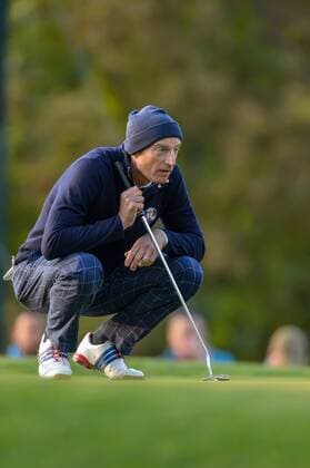 28 September, 2012: Jim Furyk of Team USA in day one of Ryder Cup action during the morning Foursomes, at Medinah Country Club, in Medinah, IL. GOLF: SEP 28 PGA Golf Herren - Ryder Cup Icon1640928120921 EDITORIAL USE ONLY