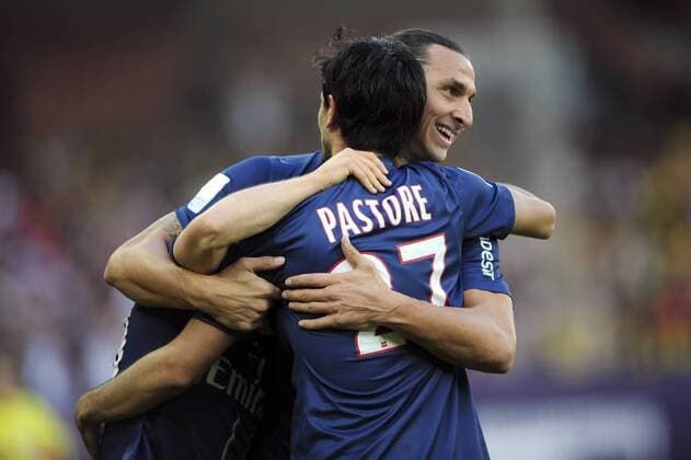 joie de Kevin Gameiro apres son but (PSG) - Zlatan Ibrahimovic - Javier Pastore FOOTBALL : PSG Paris St. Germain vs FC Sochaux - L1 - 29 09 2012 JBAutissier 