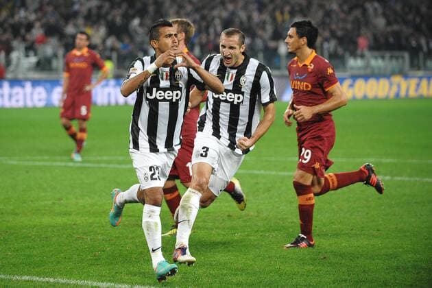 Jubel Arturo Vidal mit Giorgio Chiellini 2-0 Goal celebration - Turin 29 9 2012 Stadio Juventus Stadium, Football Calcio Serie A 2012 2013, Juventus Turin Vs AS Rom andreaxstaccioli