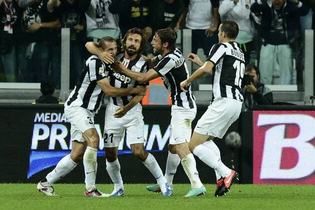Db Torino 29 09 2012 - Serie A : Juventus Turin - AS Rom: Torjubel Andrea Pirlo 