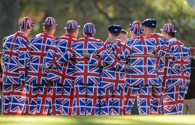 29 September, 2012: GBR Ryder Cup fans dress up an pose for pictures in day two of Ryder Cup action during the morning Foursomes, at Medinah Country Club, in Medinah, IL. GOLF: SEP 29 PGA Golf Herren - Ryder Cup Icon207138 EDITORIAL USE ONLY