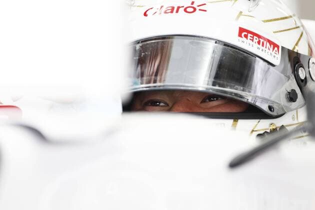 Motorsports: FIA Formula One World Championship 2012, Grand Prix of Japan, 14 Kamui Kobayashi (JPN, Sauber F1 Team), xHOCHxZWEIx