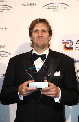 10 05 2012 - Dirk Nowitzki - Dirk Nowitzki receives the Transatlantic Partnership Award of the AmCham Germany for his social engagement in Berlin, Germany Transatlantic Partnership Award , 2012 