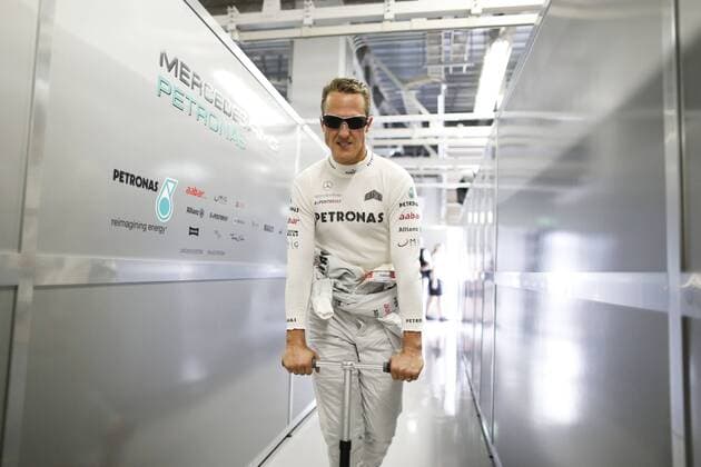 Motorsports: FIA Formula One World Championship 2012, Grand Prix of Japan, 7 Michael Schumacher (GER, Mercedes AMG Petronas F1 Team), xHOCHxZWEIx