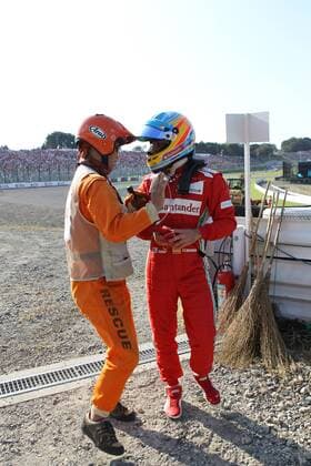 07.10.2012- Race, Fernando Alonso (ESP) Scuderia Ferrari F2012 retires from the race Japanese Grand Prix, Suzuka 4 - 7 October 2012 