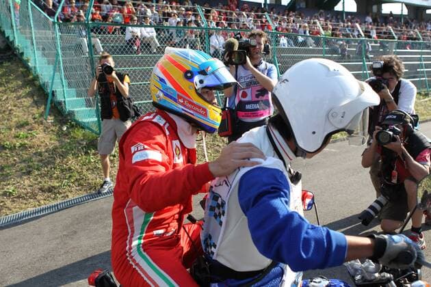 07.10.2012- Race, Fernando Alonso (ESP) Scuderia Ferrari F2012 retires from the race Japanese Grand Prix, Suzuka 4 - 7 October 2012 