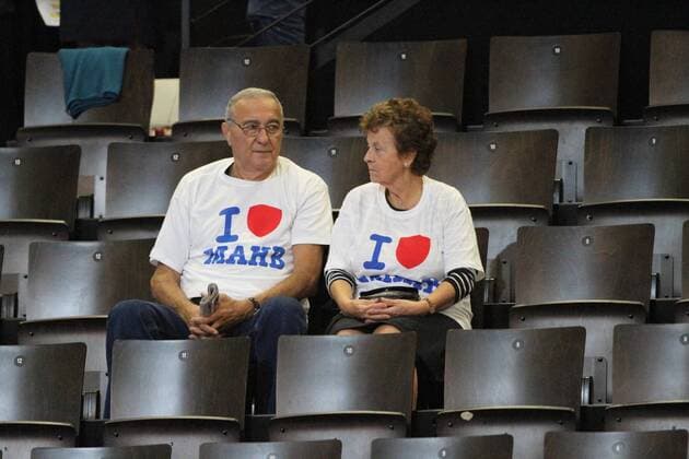 mahb supporter HANDBALL : Montpellier HB - Ligue des Champions - 07 10 2012 xRichardxGosselinx 