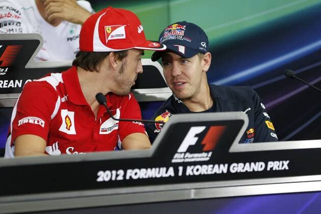 Motorsports: FIA Formula One World Championship 2012, Grand Prix of Korea, 5 Fernando Alonso (ESP, Scuderia Ferrari), 1 Sebastian Vettel (GER, Red Bull Racing), xHOCHxZWEIx