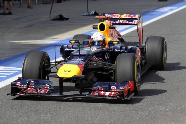 12.10.2012- Free Practice 1, Sebastian Vettel (GER) Red Bull Racing RB8 