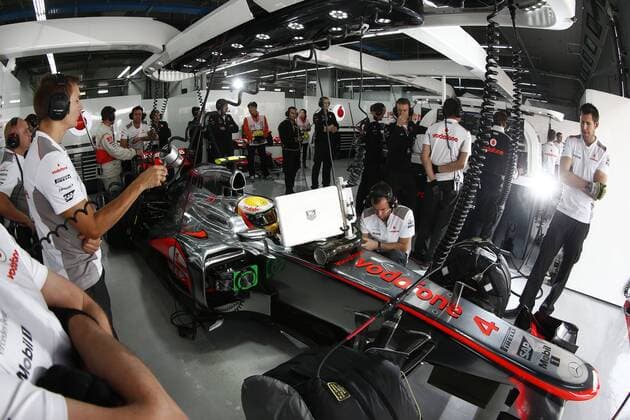 Motorsports: FIA Formula One World Championship 2012, Grand Prix of Korea, 4 Lewis Hamilton (GBR, Vodafone McLaren Mercedes), xHOCHxZWEIx