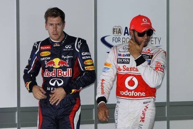 Motorsports: FIA Formula One World Championship 2012, Grand Prix of Korea, 1 Sebastian Vettel (GER, Red Bull Racing), 4 Lewis Hamilton (GBR, Vodafone McLaren Mercedes), xHOCHxZWEIx