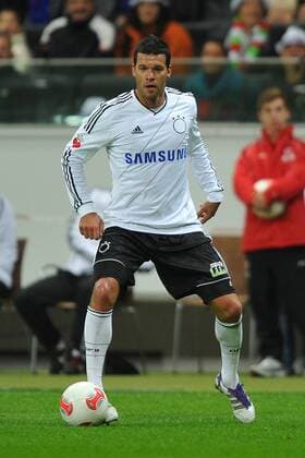 Fußball Jahrhundertspiel Deutschland - Italien am 14.10.2012 in der Commerzbank-Arena in Frankfurt am Main Michael Ballack ( Deutschland )