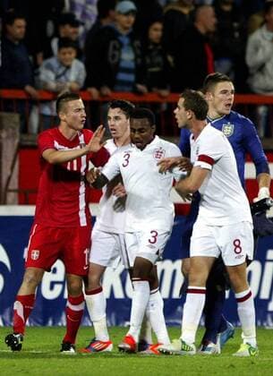 16.10.2012 Krusevac(Serbia) Serbia-England UEFA Under 21 Euro qualify play off men s football Sasa Markovic(L) Serbia beside Adam Smith(2L) ,Danny Rose(3L),Jordan Henderson(4L) and Jack Butland (r) 