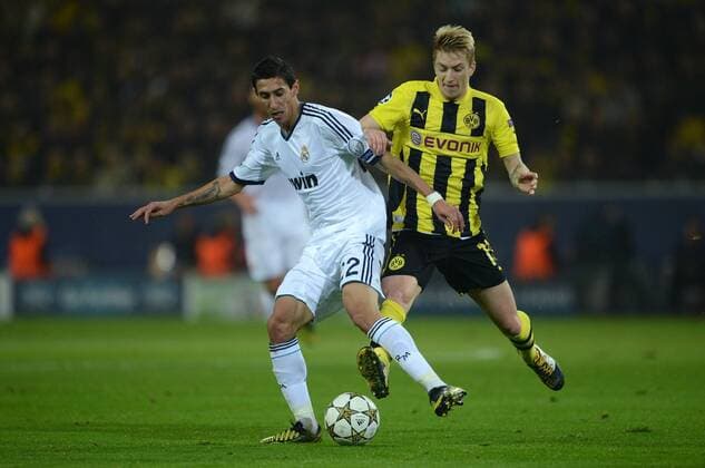 FUSSBALL CHAMPIONS LEAGUE SAISON 2012 2013 GRUPPENPHASE Borussia Dortmund - Real Madrid 24.10.2012 Angel Di Maria (li, Real Madrid) gegen Marco Reus (re, Borussia Dortmund) 