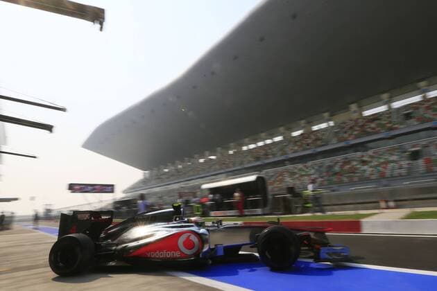 Motorsports: FIA Formula One World Championship 2012, Grand Prix of India, 4 Lewis Hamilton (GBR, Vodafone McLaren Mercedes), xHOCHxZWEIx