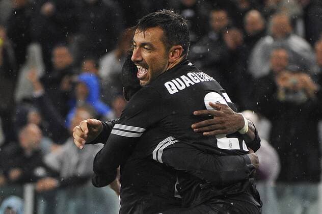 Fabio Quagliarella , goal celebration , Juventus - Turin 31 10 2012 Seria A 2012 2013 -- Juventus Turin - Bologna FC --