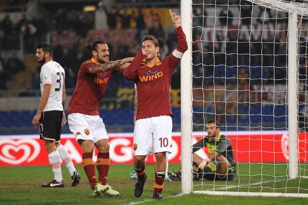 Francesco Totti Roma 1-0 Goal celebration - Rom 4 11 2012 Stadio Olimpico, Football Calcio 2012 2013 Serie A, AS Rom Vs US Palermo andreaxstaccioli