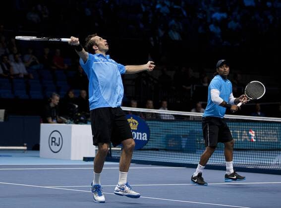 08.11.2012 London, England. Radek Stepanek (CZE) and Leander Paes during the Barclays ATP Tennis Herren World Tour Finals from the 02 Arena. xGerryxSextonx  ActionPlus11345299