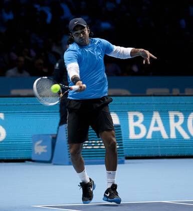08.11.2012 London, England. Leander Paes (IND) during the Barclays ATP Tennis Herren World Tour Finals from the 02 Arena. xGerryxSextonx  ActionPlus11345302