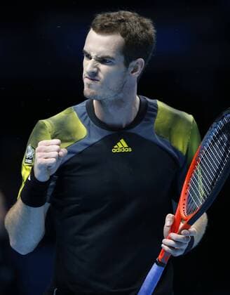 Andy Murray of Britain celebrates during the men s singles match at the ATP Tennis Herren World Tour Finals in the O2 Arena in London, Britain, on Nov. 9, 2012. . (Xinhua Wang Lili) 