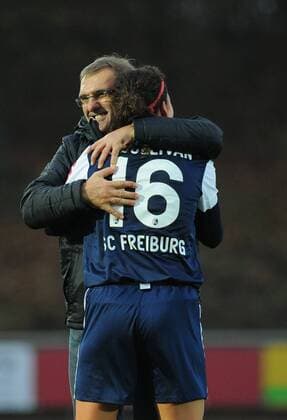Jubel bei (l.) Milorad PILIPOVIC (Chef-Trainer SC Freiburg) (r.) Fiona O SULLIVAN (SC Freiburg) FC Bayern München vs. SC Freiburg, 9. Spieltag, Frauen-Bundesliga, Saison 2012 13
