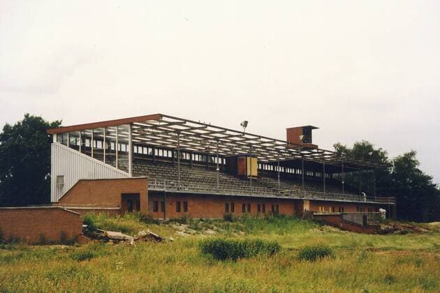 The old Abe Lenstra Stadium of SC Heerenveen is being demolished in 1994 in Heerenveen, The Netherlands xVIxxIVx 1243658