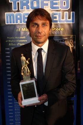 Antonio Conte (Juventus Turin) bekommt eine Auszeichnung - Montecatini Terme 12 11 2012 Football Calcio Serie A 2012 13 Premiere des Film über Tommaso Maestrelli PaoloxNucci