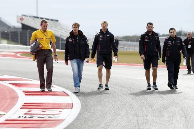 Motorsports: FIA Formula One World Championship 2012, Grand Prix of United States, 1 Sebastian Vettel (GER, Red Bull Racing), xHOCHxZWEIx