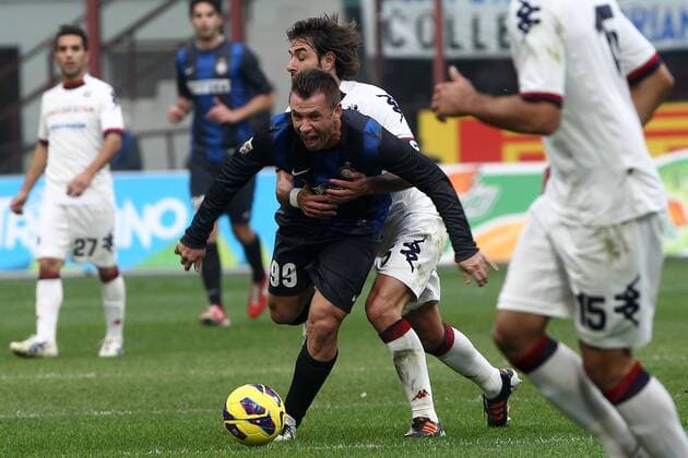 Antonio Cassano Inter Daniele Conti Cagliari - Calcio Serie A 2012 13 - Inter Mailand vs US Cagliari - PaoloxNucci