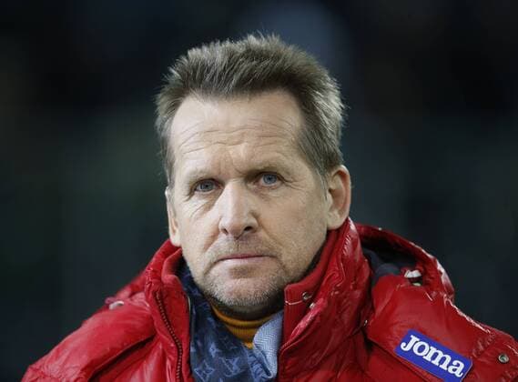 Fussball, UEFA, Europa League, Saison 2012 2013, Borussia Mönchengladbach vs AEL Limassol 22.11.2012, Borussia Park , Mönchengladbach Bernd Schuster,