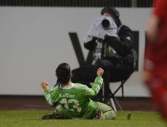 Nadine Keßler (WOB), Jubel, VfL Wolfsburg - 1.FFC Turbine Potsdam, Fußball, Frauen, Bundesliga, Saison 2012 2013, Potsdam, 23.11.2012,