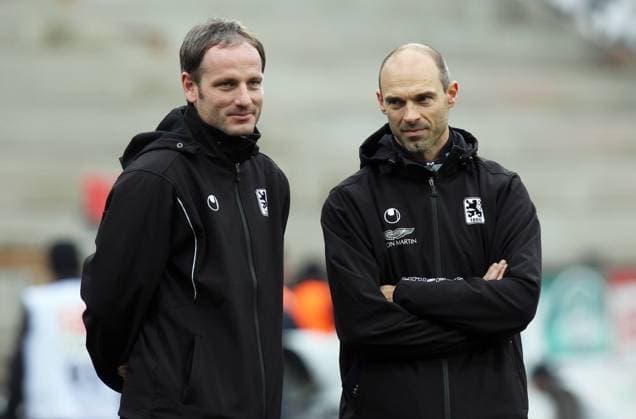 Co-Trainer Markus Schroth, Trainer Alexander Schmidt Aktion TSV 1860 Muenchen München 24.11.2012 Fußball Fussball Stadion Alte Foersterei Försterei Berlin Herren DFL zweite Bundesliga Saison 2012 2013