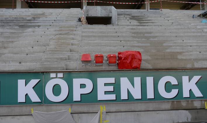 Fussball, Herren, 2. Bundesliga, Saison 2012 2013, 1. FC Union Berlin, Baustelle der Haupttribüne im Stadion An der Alten Försterei, 26.11. 2012,