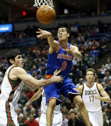 BRADLEY CENTER MILWAUKEE WISCONSIN USA 28.11.2012 NBA Basketball Herren USA MILWAUKEE BUCKS - NEW YORK KNICKS 88:102; PABLO PRIGIONI NBA GAME MILWAUKEE BUCKS AGAINST NEW YORK KNICKS AT THE BRADLEY CENTER IN MILWAUKEE. POLAND OUT!!!  20121128KSK135