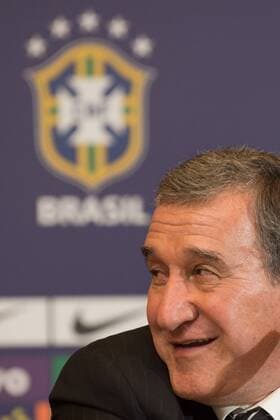Carlos Alberto Parreira während der Pressekonferenz des CBF zur Vorstellung des neuen brasilianischen Nationaltrainers in Rio de Janeiro RJ, Brasilien 29 11 2012. x(11)xCelsoxPupox xFotoarenax  (13081) CBF anuncia novo
