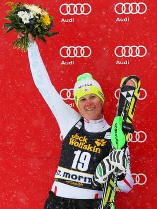 SKI ALPIN - FIS WC St. Moritz, Super-Kombination, Damen ST.MORITZ,SCHWEIZ,07.DEZ.12 - SKI ALPIN - FIS Weltcup, Superkombination der Damen, Siegerehrung. Bild zeigt den Jubel von Nicole Hosp (AUT). 