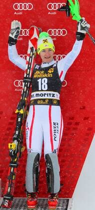 SKI ALPIN - FIS WC St. Moritz, Super-Kombination, Damen ST.MORITZ,SCHWEIZ,07.DEZ.12 - SKI ALPIN - FIS Weltcup, Superkombination der Damen, Siegerehrung. Bild zeigt den Jubel von Kathrin Zettel (AUT). 