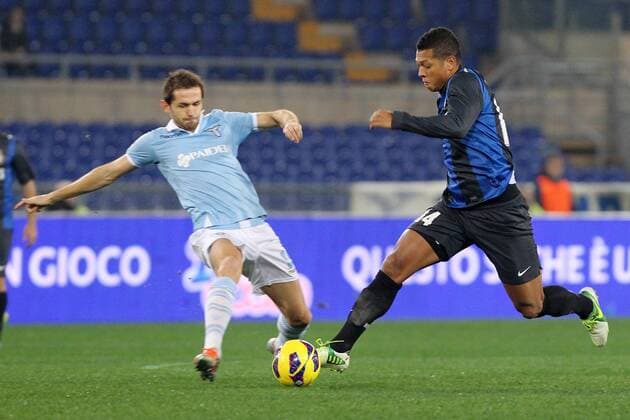 Senad Lulic (Lazio) Freddy Guarin (Inter).Roma 15 12 2012 Stadio Olimpico .Serie A 2012 2013.Football Calcio Lazio Vs Inter. lucaxpagliaricci