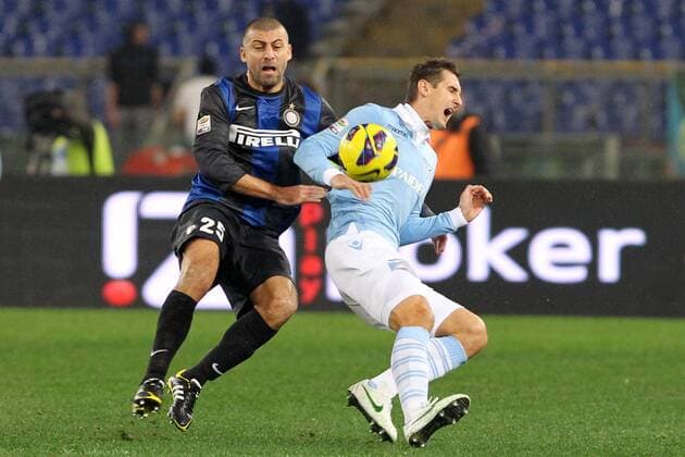 Miroslav Klose (Lazio) Walter Samuel (Inter).Roma 15 12 2012 Stadio Olimpico .Serie A 2012 2013.Football Calcio Lazio Vs Inter. lucaxpagliaricci