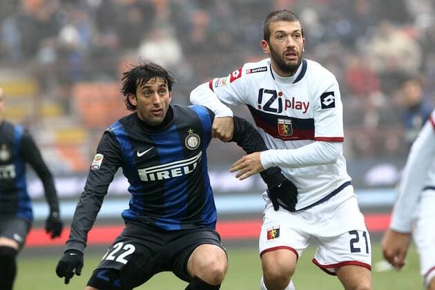 Diego Milito Inter Michele Canini Genoa - Milano, 22.12.2012 - Serie A 2012 2013 - Inter Milano vs FC Genoa CFC 1893 - PaoloxNucci