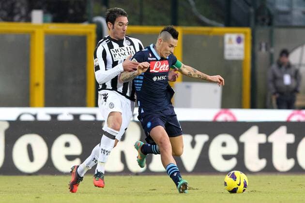 Gaetano D Agostino (Siena) Marek Hamsik (Napoli) - Siena, 22 12 2012 - Serie A 2012 2013 - AC Siena Vs SSC Napoli - lucaxpagliaricci