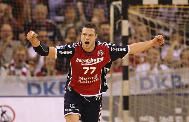 Michael Knudsen ( Flensburg ) Handball 1. Bundesliga am 26.12.2012 SG Flensburg - THW Kiel 35 - 29