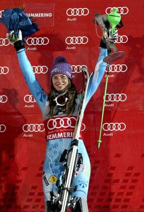 SKI ALPIN - FIS WC Semmering, Slalom, Damen SEMMERING,AUSTRIA,29.DEZ.12 - SKI ALPIN - FIS Weltcup, Slalom der Damen, Nachtslalom, Siegerehrung. Bild zeigt den Jubel von Tina Maze (SLO). 